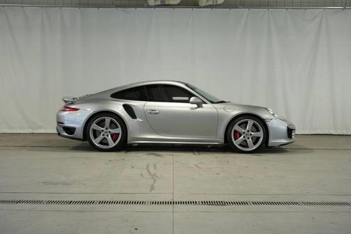 2015 Porsche 911 Turbo