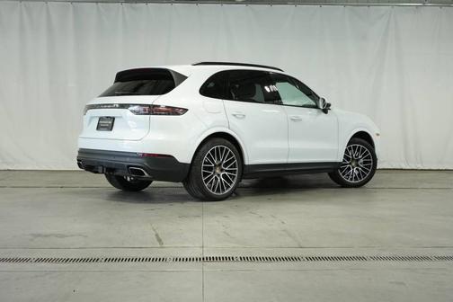 2021 Porsche Cayenne Base