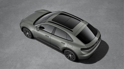 2025 Porsche Macan Base