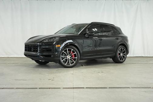 2025 Porsche Cayenne S