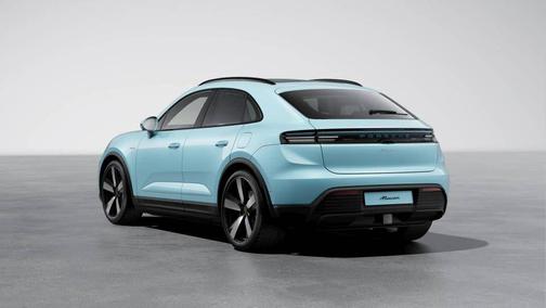 Frozen Blue 2026 Porsche Macan 4
