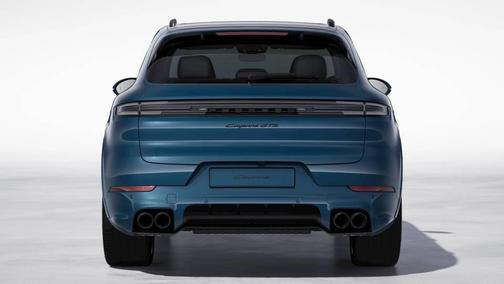 2025 Porsche Cayenne GTS