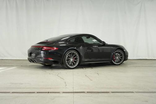 2017 Porsche 911 Carrera 4S
