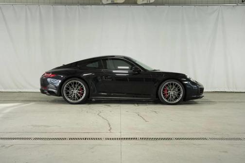2017 Porsche 911 Carrera 4S