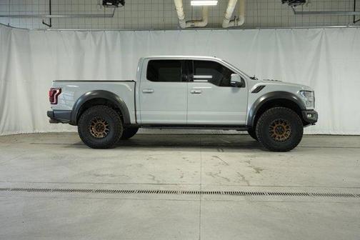 2017 Ford F-150 Raptor