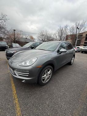 2014 Porsche Cayenne Platinum Edition