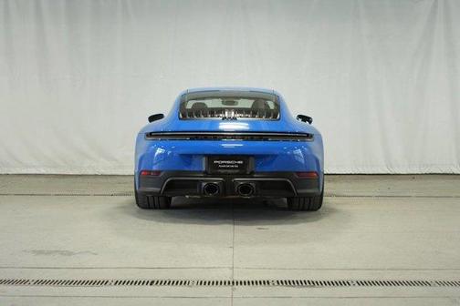 2026 Porsche 911 Carrera GTS