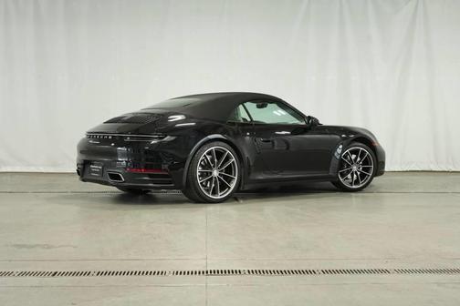 2023 Porsche 911 Carrera
