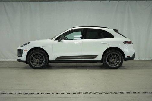 2024 Porsche Macan T