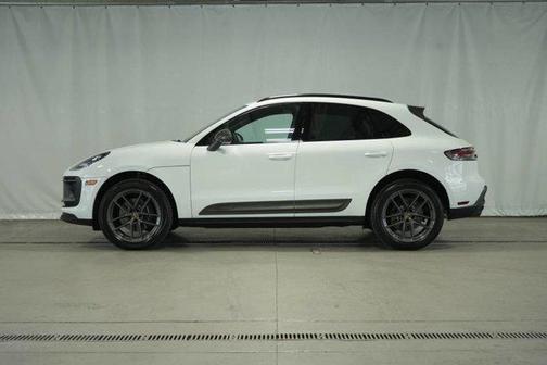 2024 Porsche Macan T