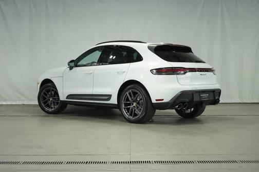 2024 Porsche Macan T