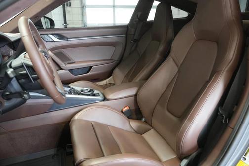 2025 Porsche 911 Carrera S