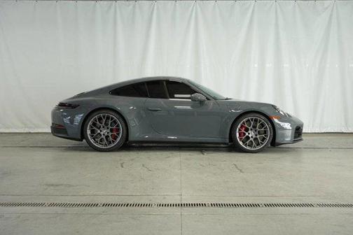 2025 Porsche 911 Carrera S