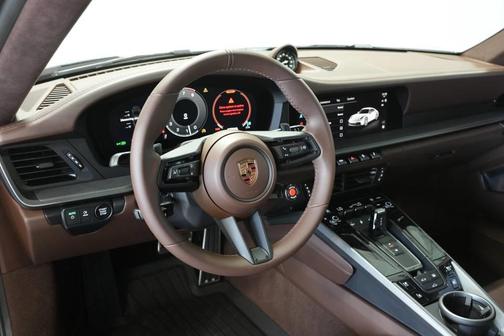 2025 Porsche 911 Carrera S