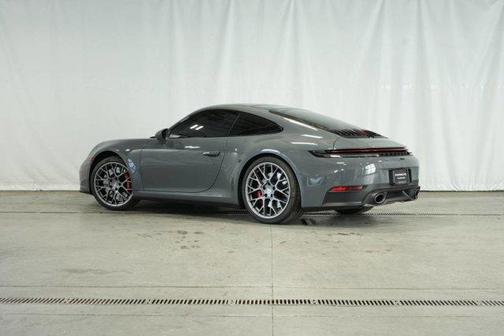 2025 Porsche 911 Carrera S