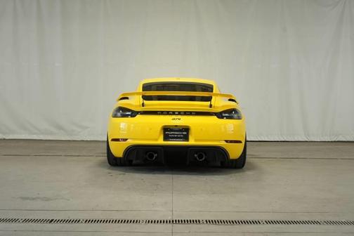 2020 Porsche 718 Cayman GT4