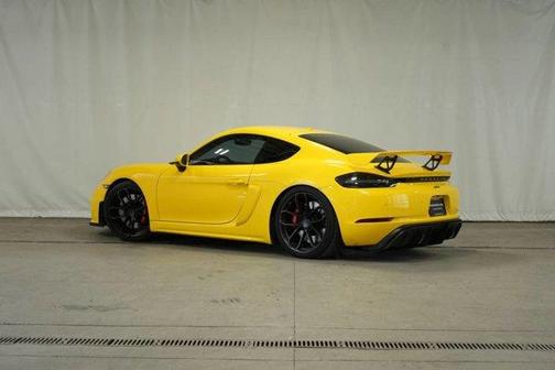 2020 Porsche 718 Cayman GT4