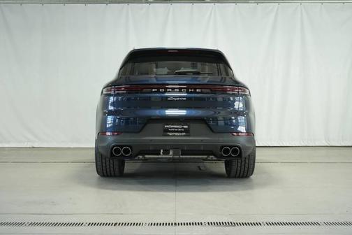 2024 Porsche Cayenne Base