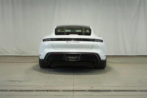 2020 Porsche Taycan Turbo S