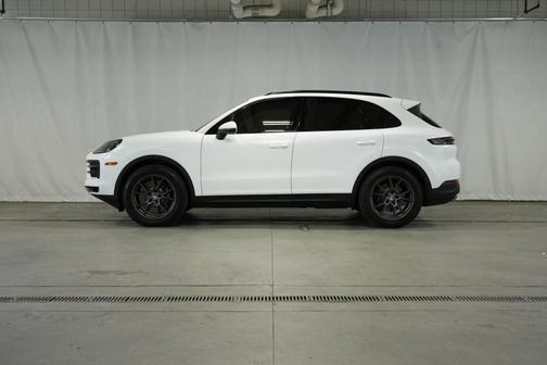 2025 Porsche Cayenne S