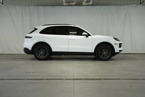 2025 Porsche Cayenne S