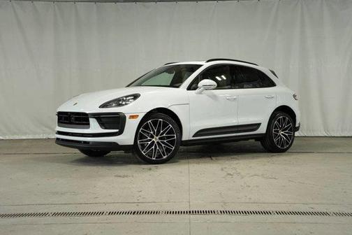 Carrara White 2025 Porsche Macan