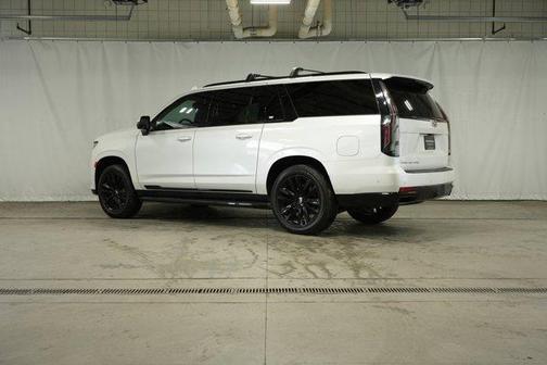 2022 Cadillac Escalade ESV Sport