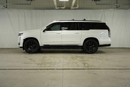 2022 Cadillac Escalade ESV Sport