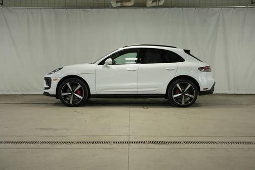 2026 Porsche Macan S