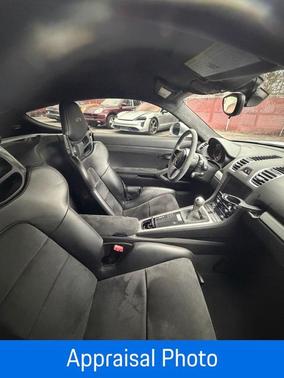 2016 Porsche Cayman GT4