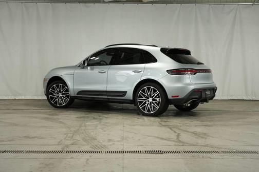 2023 Porsche Macan
