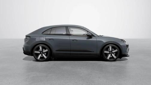 2025 Porsche Macan 4S
