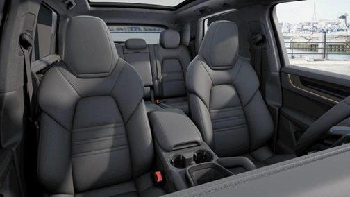 2025 Porsche Cayenne GTS
