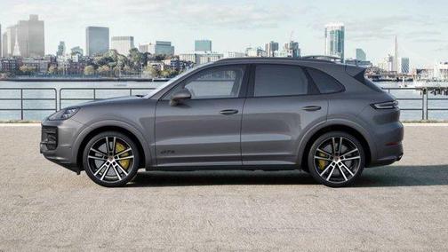 2025 Porsche Cayenne GTS