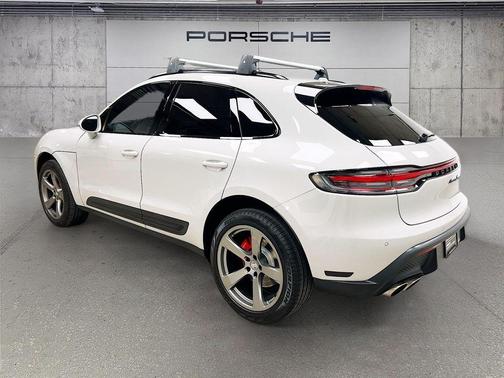 Chalk 2024 Porsche Macan S