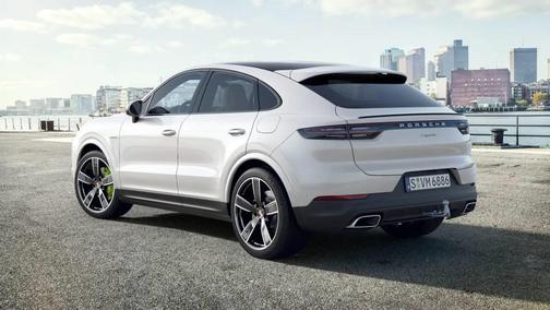 2023 Porsche Cayenne E-Hybrid Coupe