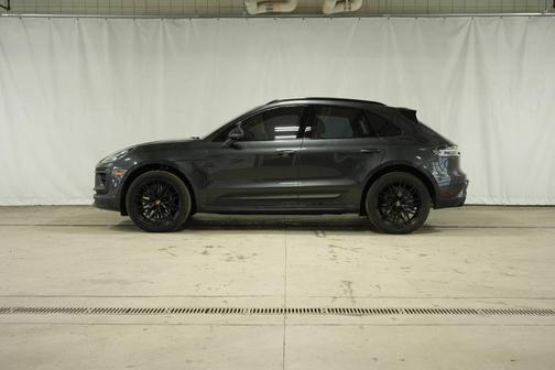 2025 Porsche Macan GTS