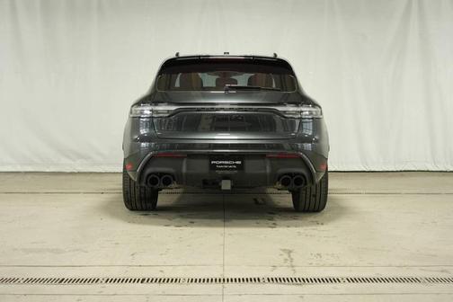 2025 Porsche Macan GTS