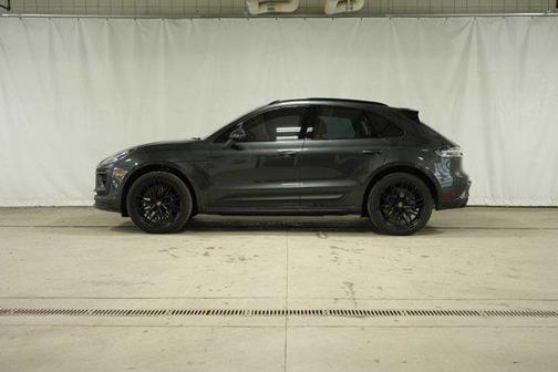 2025 Porsche Macan GTS