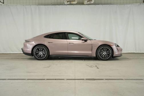 2021 Porsche Taycan Base