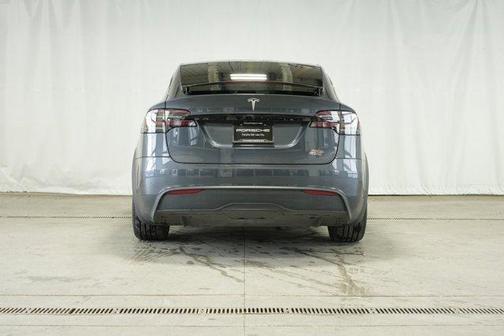 2022 Tesla Model X Plaid