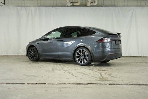 2022 Tesla Model X Plaid