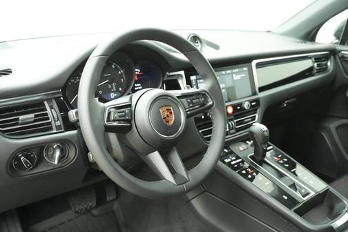 Volcano Grey Metallic 2026 Porsche Macan Base