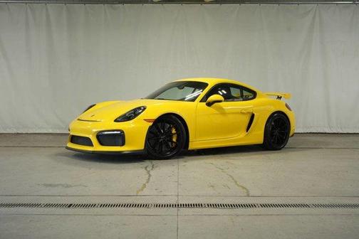 2016 Porsche Cayman GT4