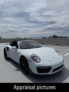 Carrara White Metallic 2017 Porsche 911 Turbo S