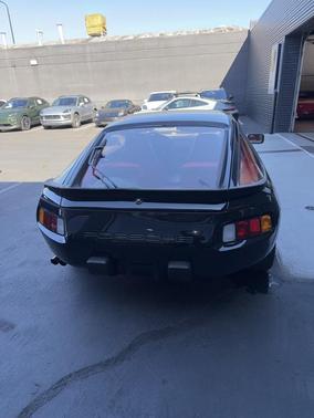 1982 Porsche 928 