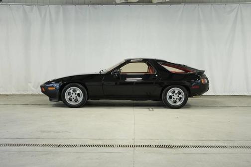 1982 Porsche 928