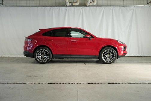 2023 Porsche Cayenne 