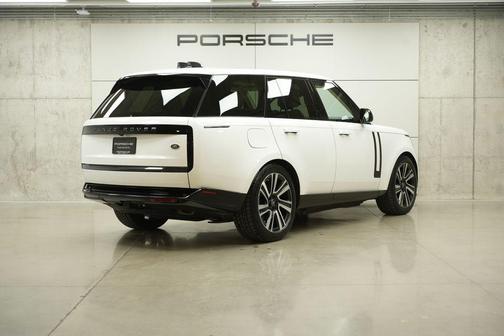 Ostuni Pearl White 2023 Land Rover Range Rover P440e SE