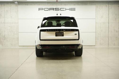 Ostuni Pearl White 2023 Land Rover Range Rover P440e SE